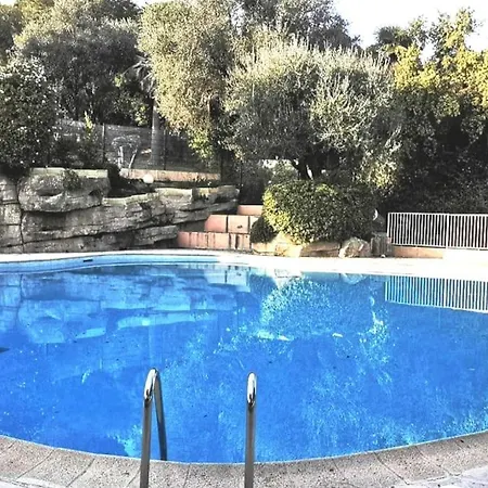 Vue Nice: Familial Avec Piscine Apartment Nice